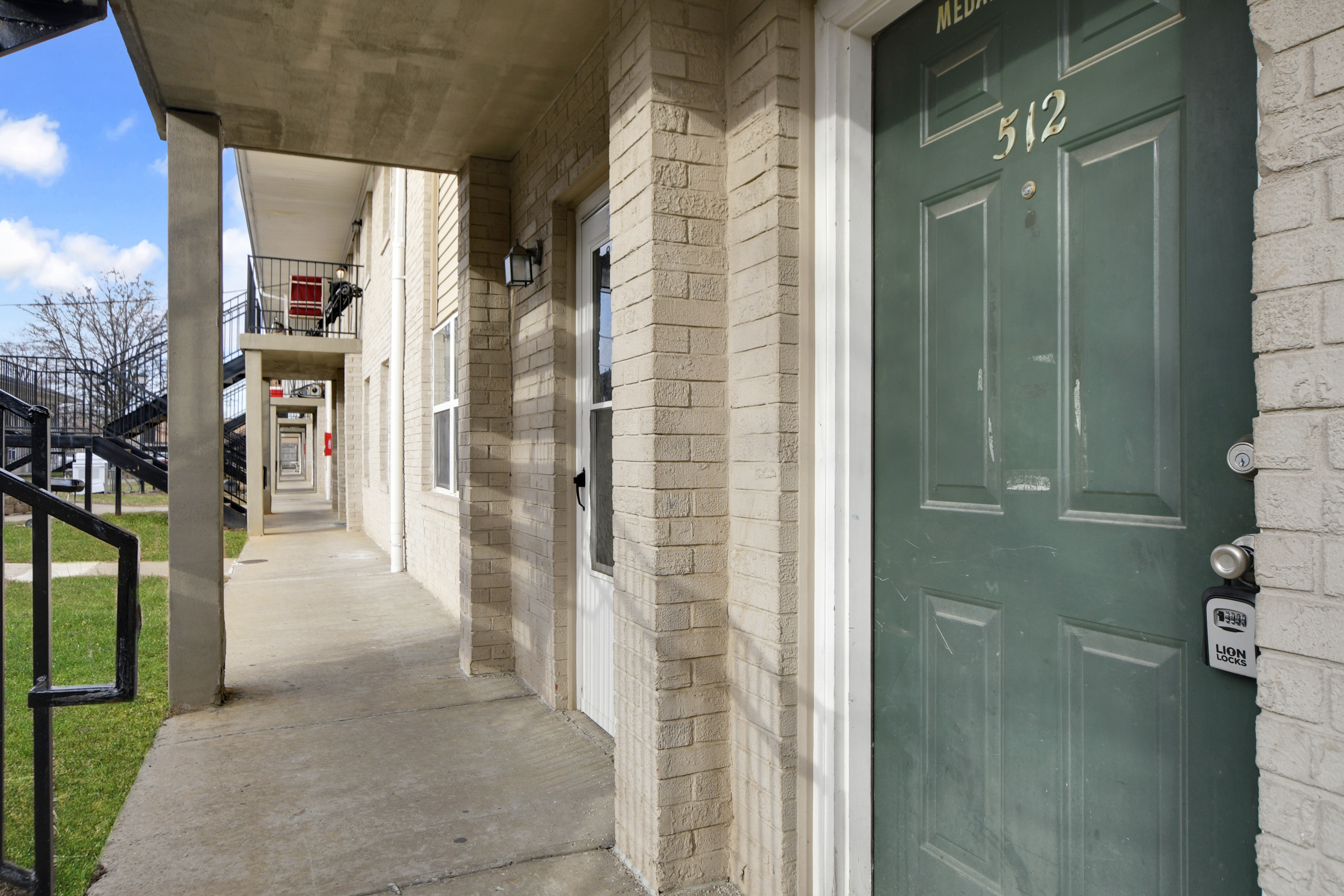 Property thumbnail image