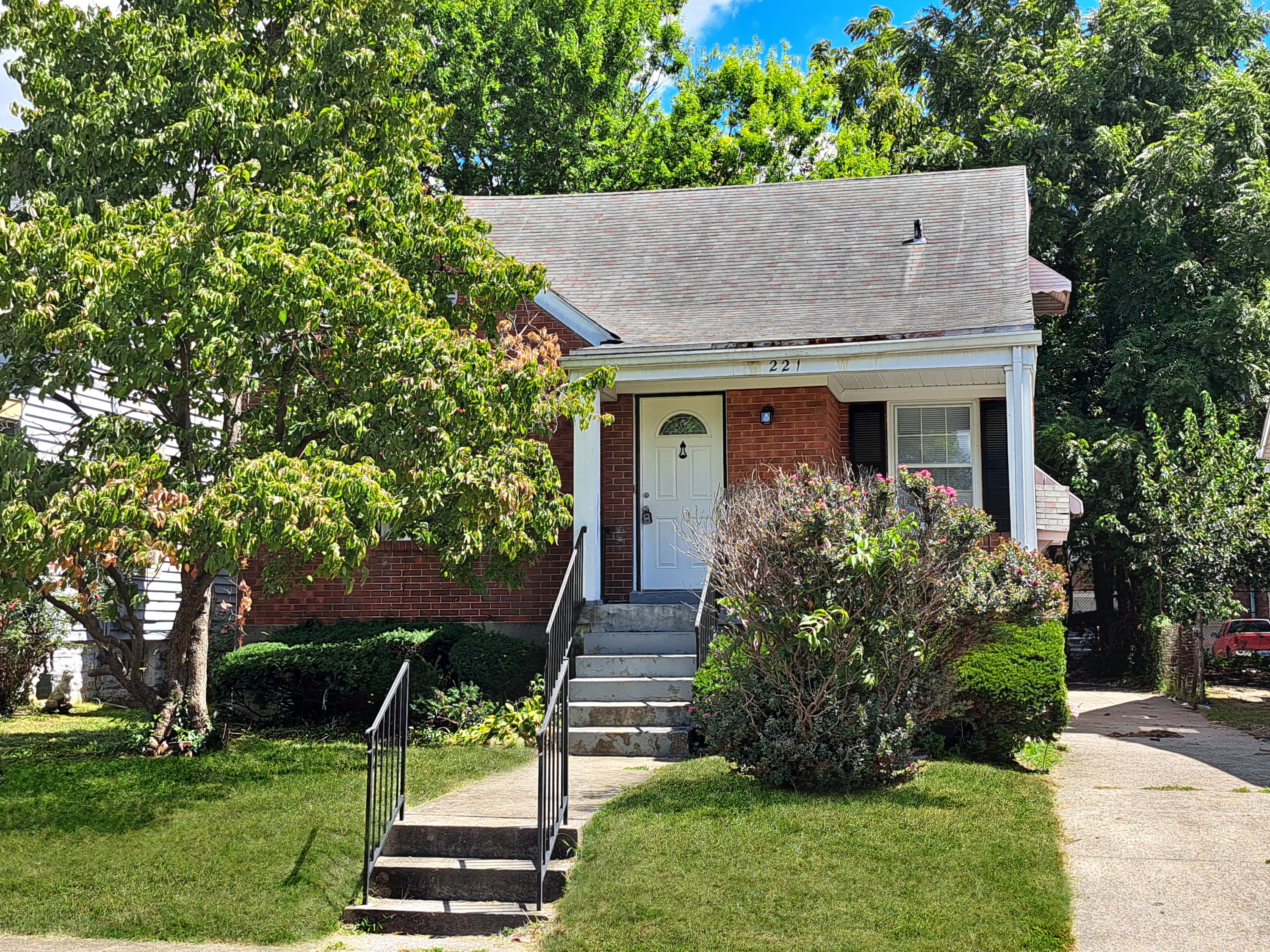 221 South 41st Street
