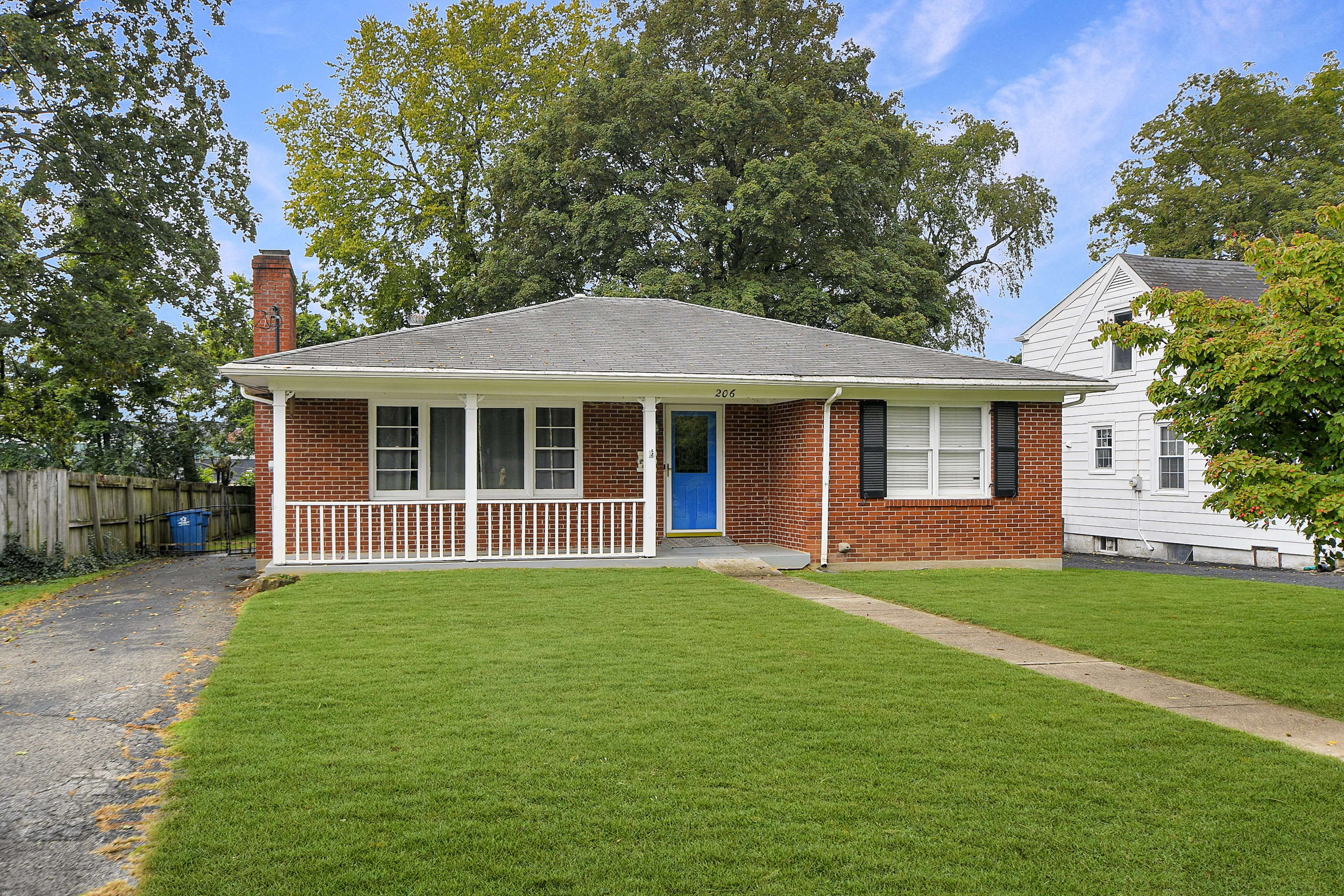 206 Daisy Lane