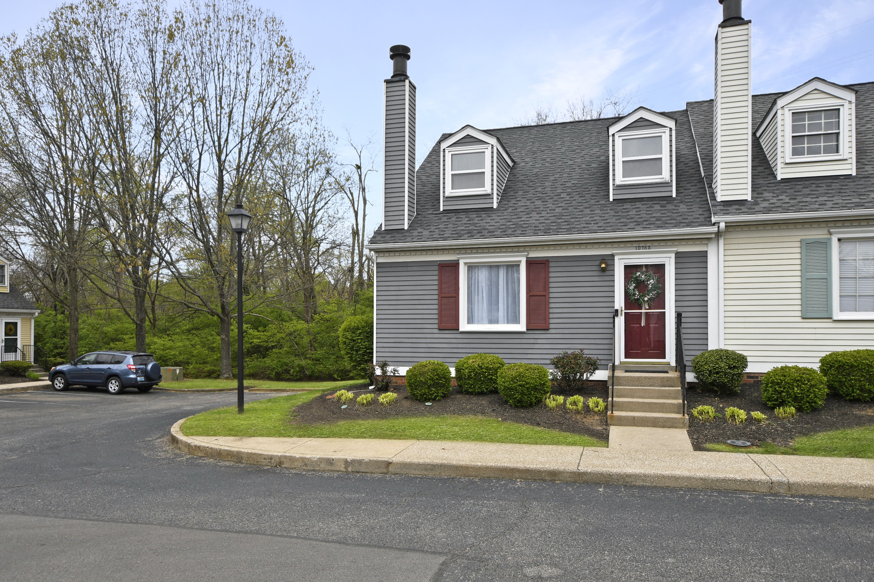 10783 Colonial Woods Court
