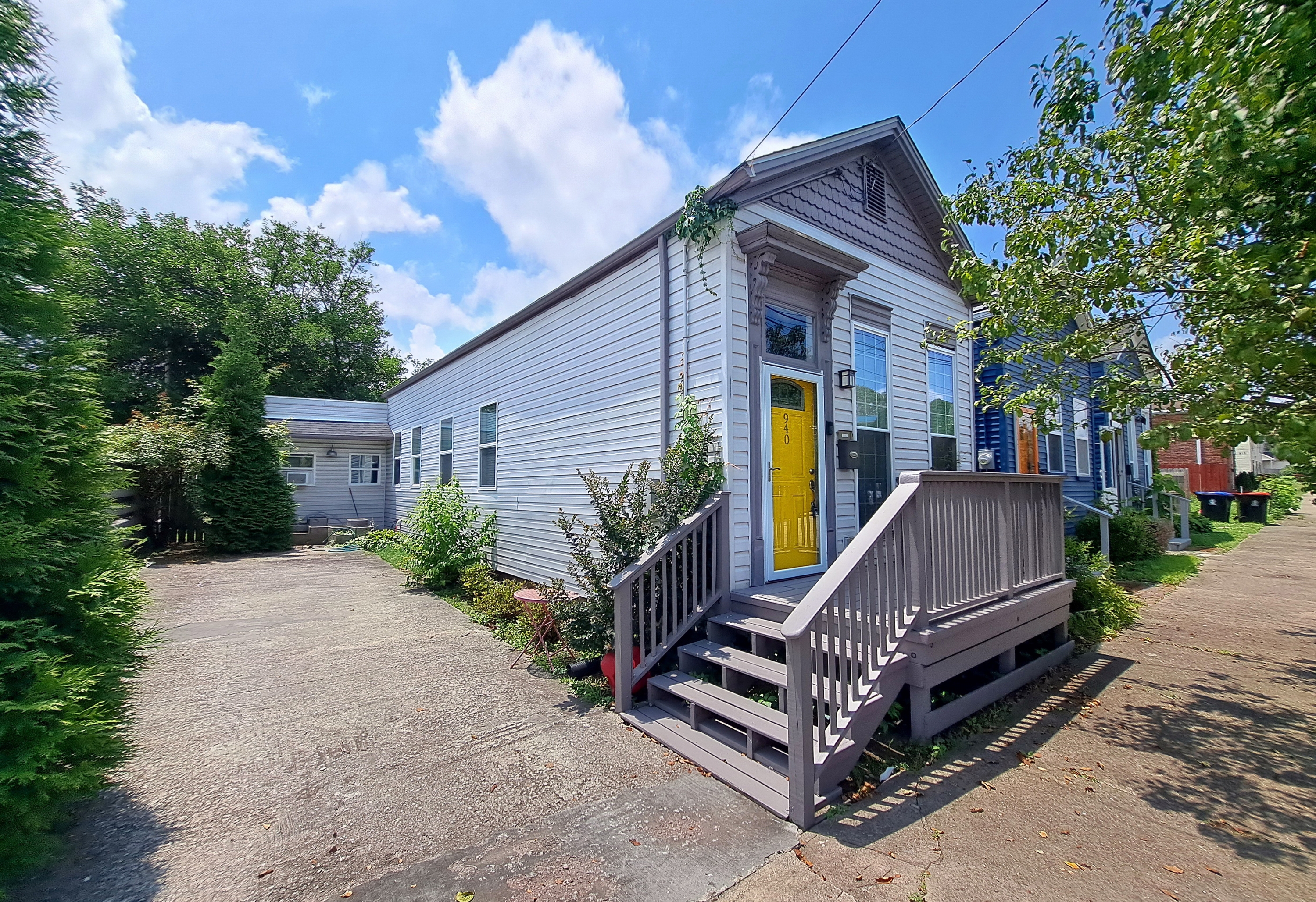 940 East Madison Street